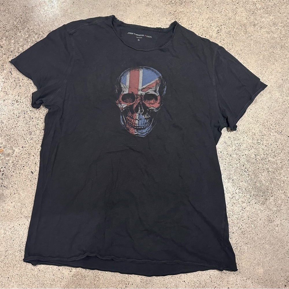John Varvatos Black Skull Graphic Tee